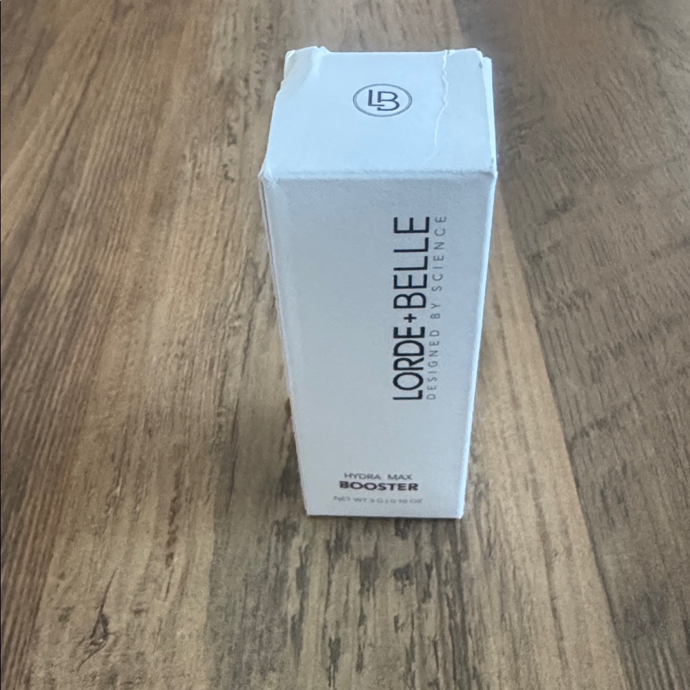 Lorde+ Belle Hydra Max Booster - Silver and White